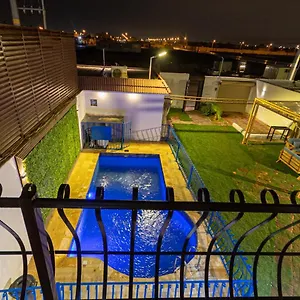 سكاي قاردن Sky Garden فيلة